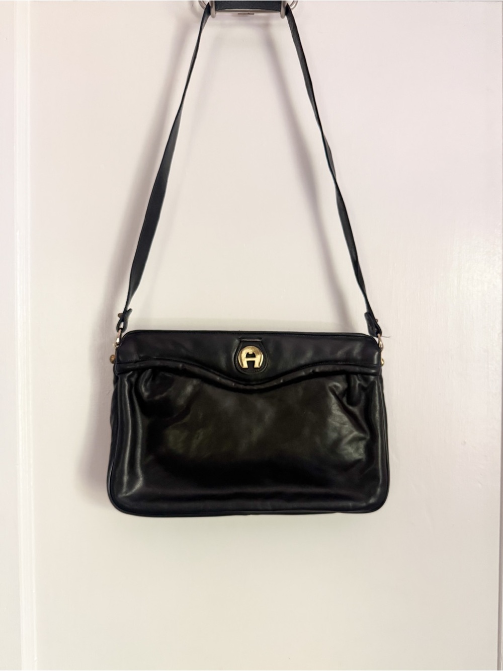 Etienne Aigner Black Vintage 1980s Etienne Aigner Handbag Shoulder Bag